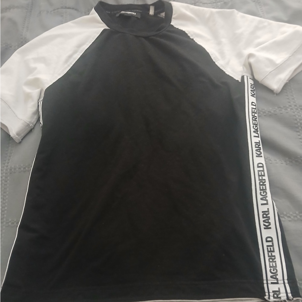 Karl Lagerfeld Black and White Short Sleeve Tee